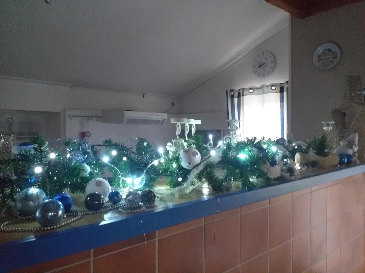 Les Demeures De La Laigne Bed & Breakfast Allas-Bocage Екстериор снимка