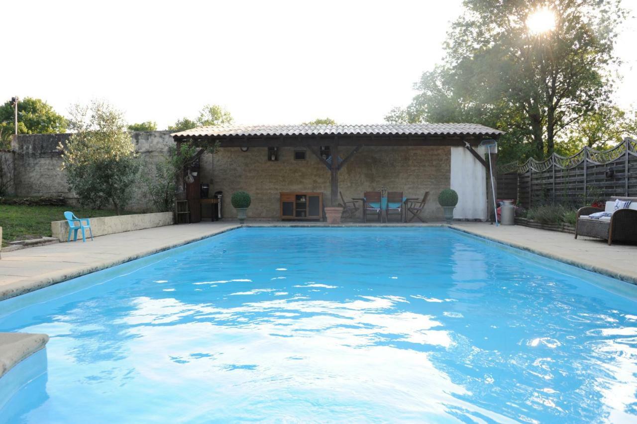 Les Demeures De La Laigne Bed & Breakfast Allas-Bocage Екстериор снимка