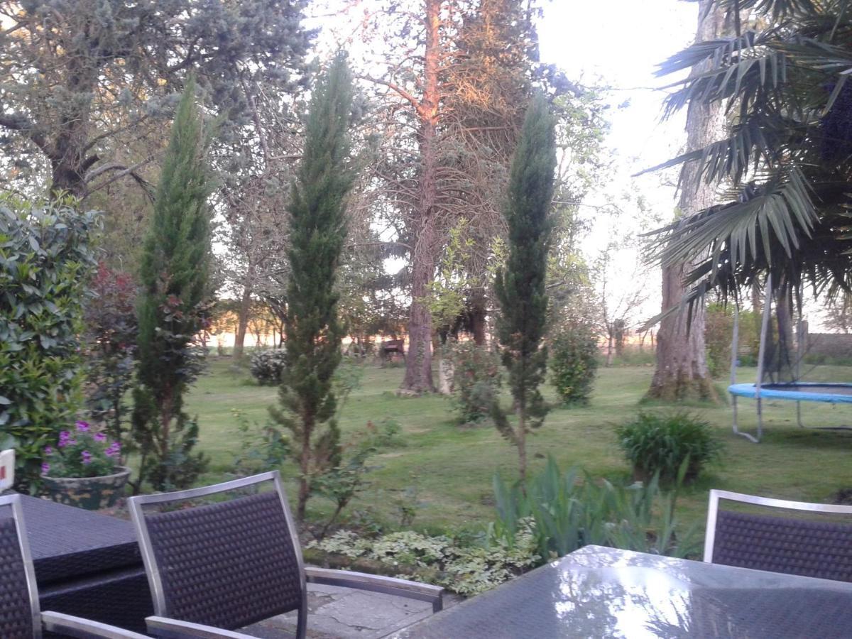 Les Demeures De La Laigne Bed & Breakfast Allas-Bocage Екстериор снимка